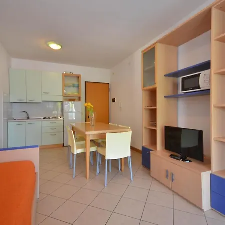 Albanella Apartment *