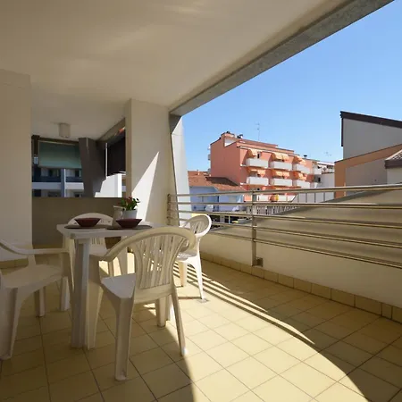 Apartment Albanella