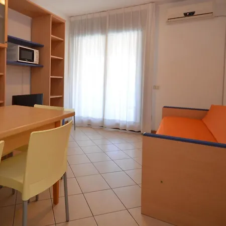 Apartment Albanella *